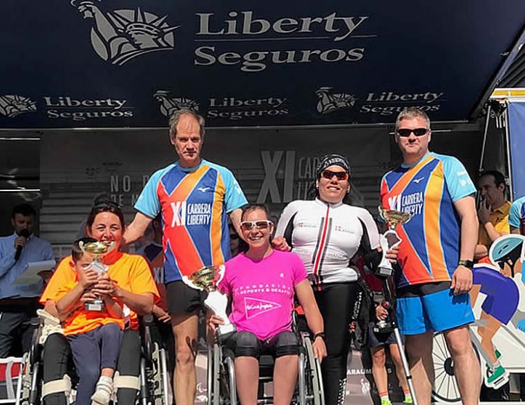Marta Escobar, del Equipo de Hanbike Fundación Repsol-Fundación También, medalla de plata en la décima edición de la Carrera Liberty