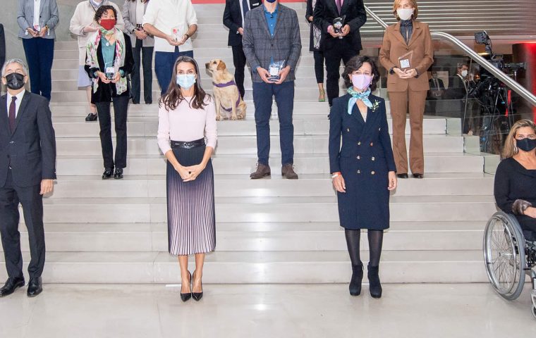 Fundación También, galardonada en la XII Convocatoria de Proyectos Sociales "Euros de tu Nómina" Santander