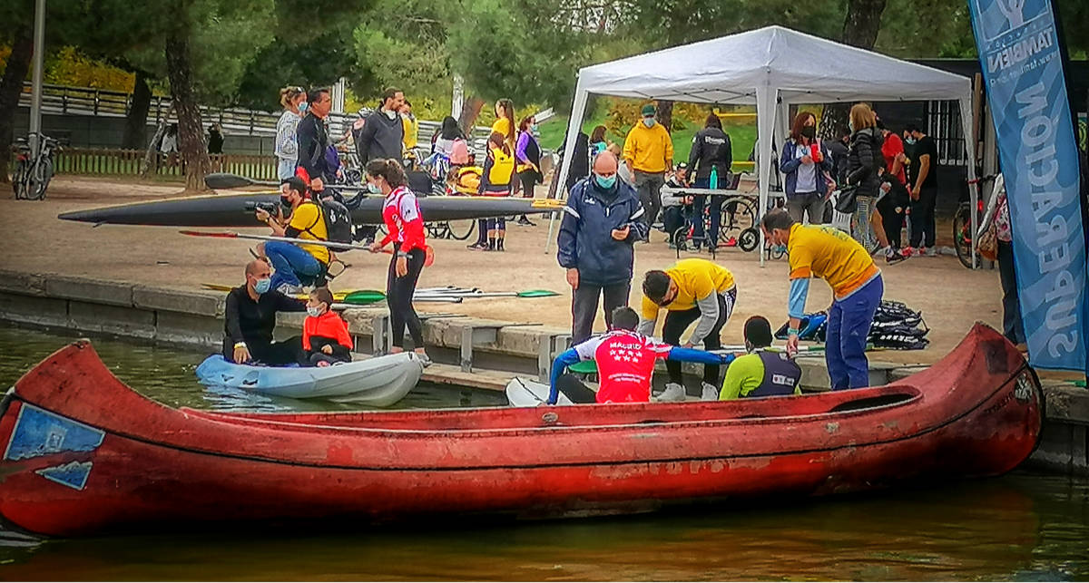 Piragüiismo en la Fiesta de Otoño de la Fundación También 2021