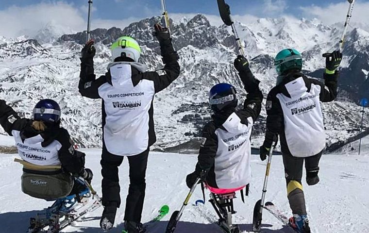 El equipo de competición de Fundación También de esquí alpino adaptado cierra una gran temporada 2021-22