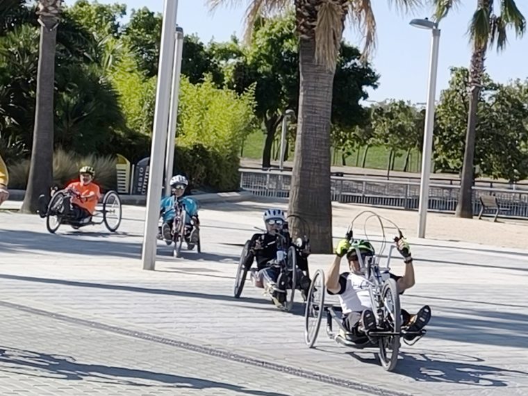 Escuela-de-ciclismo-Adaptado-Fundacion-Tambien