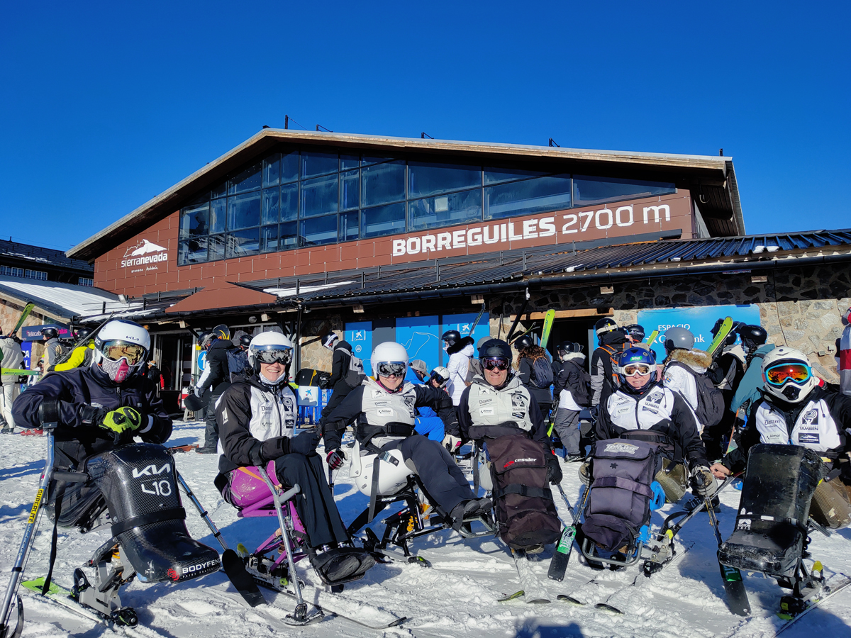 Cursos_de_iniciacion_tecnificacion_esqui_adaptado_Fundacion_Tambien_enero