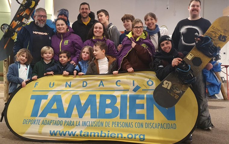 Escuela_snowboard_adaptado_Fundacion_Tambien