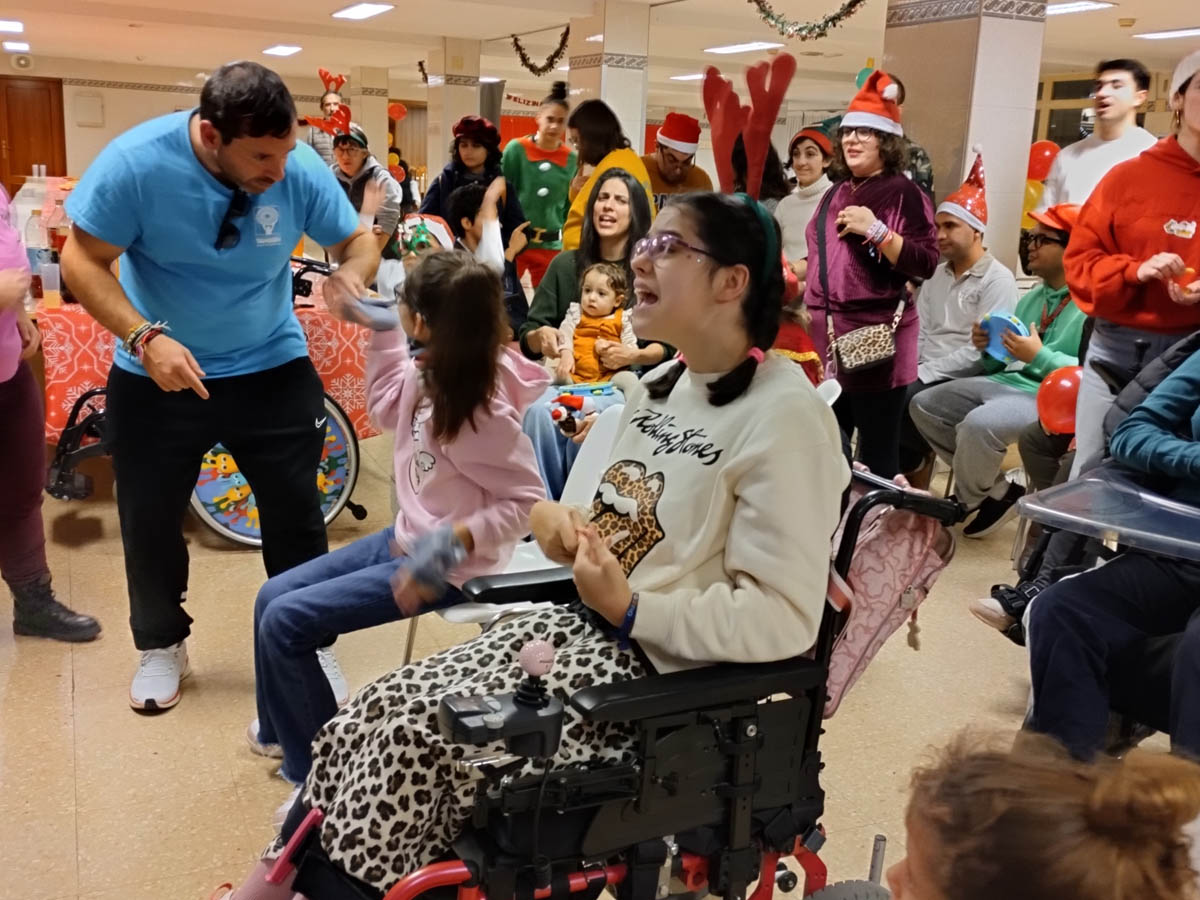 FIESTA_NAVIDAD_BENEFICIARIOS_25_ANIVERSARIO_FUNDACION_TAMBIEN