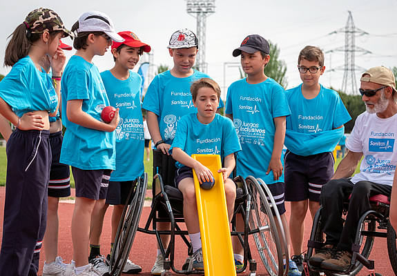 8ª Edición de los Juegos Inclusivos Escolares con la participación de màs quinientos alumnos de siete centros educativos de la Comunidad de Madrid.