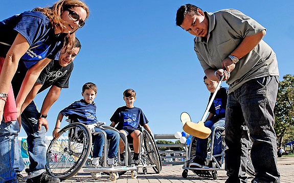 Tambi&eacute;n con la Responsabilidad Social Corporativa.